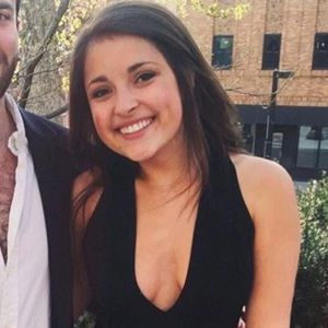 Meet your Posher, Aleta